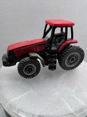 Case IH MX200 Magnum Tractor 1:43 Scale Diecast Toy Red Farm Vehicle - Image 1 of 2