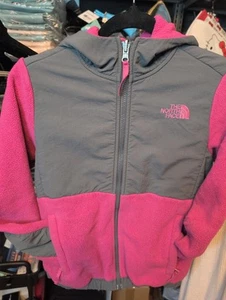 The North Face Girls' Fleece Jacket - Size M (10/12) - Picture 1 of 5