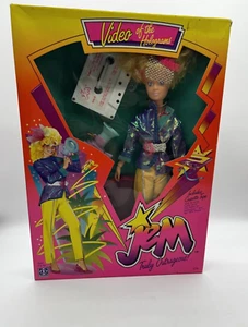 Vintage 1986 Hasbro Jem Doll Video of The Holograms Truly Outrageous NRFB NEW - Picture 1 of 8