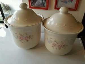 Bote de rosa de té Pfaltzgraff grande - Imagen 1 de 6