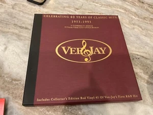 Vee &Jay - Celebrating 40 Years Of Classic Hits 1953-1993 - 3 CD/  BOX SET 1993 - Picture 1 of 4