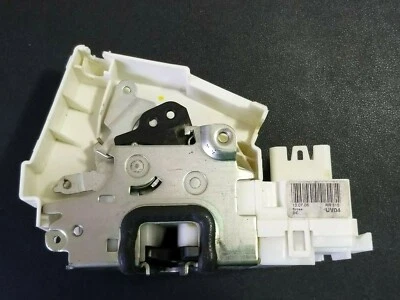 Actuador de bloqueo de puerta trasera derecha original Mercedes-Benz ML550 2008 Life Warr Foto 1 de 3