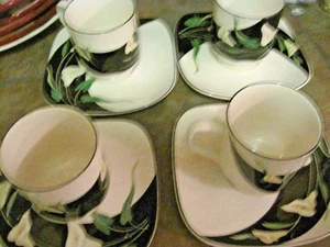 SANGO (QUADRILLE) 'BLACK LILIES', CUPS AND SAUCERS, (4) SETS, GUC - Picture 1 of 3