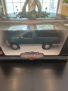 ERTL American Muscle 1/18 1997 Ford F-150 XLT Green Pickup - Picture 1 of 6
