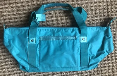 Спортивная сумка Neiman Marcus бирюзового цвета с синей/зеленой подкладкой с внешним боковым карманом на молнии - Изображение 1 из 4