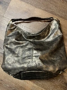 BEAUTIFUL nwt chocolate brown handbag - Picture 1 of 9