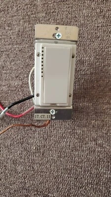 Insteon 2476S on/off switch - Image 1 of 2