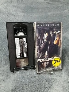 Foolproof (VHS, 2003) RYAN RENOLDS Action - Picture 1 of 2
