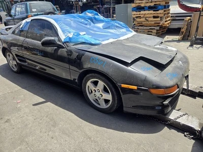 Guardabarros derecho TOYOTA MR2 91 92 93 94 95 N/A no turbo 5SFE SW20 SW21 Foto 1 de 4