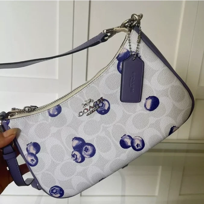 COACH Teri 2way Shoulder Bag Blueberry Print Leather Tote Style CR292 Outlet