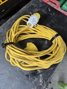 110V YELLOW EXTENSION LEAD SITE POWER LIGHTS TOOLS HOOK UP PLUG SOCKET 10m - Picture 1 of 2