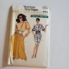 Very Easy Very Vogue 7488 Misses Petite 6-10 Dress Pullover Sewing Pattern Uncut