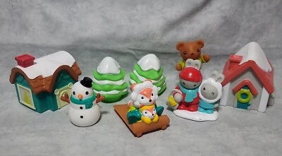 Infantino Go Gaga Holiday Village Navidad Sensorial Bebé Juguete Juego de 8 piezas Foto 1 de 4