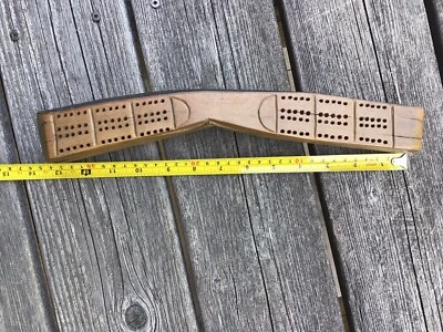 Tablero de cuna de arte popular vintage aserrado vivo árbol extremidad diseño ballena náutico  Foto 1 de 4