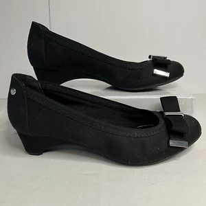 Dana Buchman schwarzer eleganter Damenschuh mit Keilabsatz und Schleife an der Spitze 8 - Bild 1 von 11