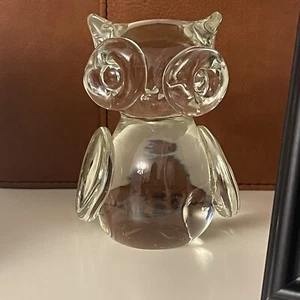Vintage Briefbeschwerer Klar Kunstglas Eule mit großen Augen - Bild 1 von 5
