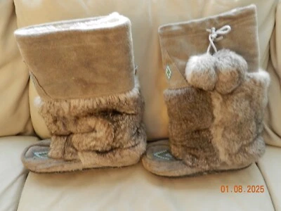 Botas esquimales Zigi Niña con ribete de gamuza y bordado de cuentas Foto 1 de 4