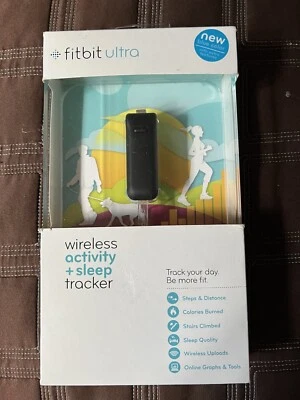 Fitbit Ultra FB102B Blue Wireless Activity + Sleep Tracker - Image 1 of 4