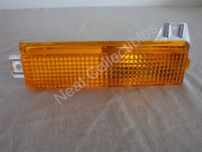 Lámpara de esquina de luz de estacionamiento Pontiac Bonneville 1987-91 izquierda NOS OEM Foto 1 de 4