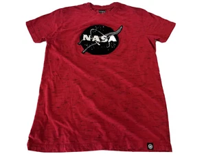 WT 02 NASA Space Shuttle Explorer T-Shirt Raised Patch On Front Size Medium - Picture 1 of 11