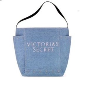 Victoria's Secret 2018 Denim Schultertasche Tragetasche NEU Neu mit Etikett - Bild 1 von 5
