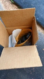 NEW OEM GM Suspension Front Lower Ball Joint  STUD KIT 9766421,88965475 - Picture 1 of 3