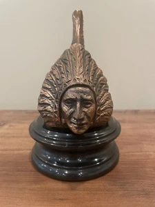 De colección Original 1920 PONTIAC Jefe Volador Cabeza India Radiador Gorra CAPUCHA ADORNO - Imagen 1 de 5