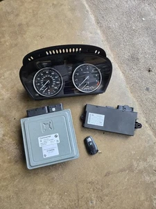 BMW E60 E90 E92 E93 135i 335i N54 DME ECU CAS KEY Module Key Set 104K MSD81 - Picture 1 of 11