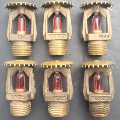 6 - Cabezales de rociadores contra incendios Viking con burbujas rojas de vidrio para 155° F Foto 1 de 4