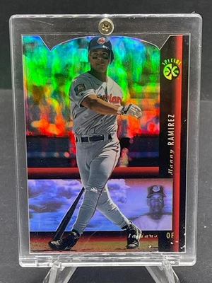 1994 SP BASEBALL MANNY RAMIREZ RED HOLOVIEW DIE-CUT SSP INSERT #31 TOUGH FIND! - Image 1 of 2