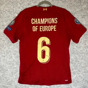 Maglia Liverpool FC Home 2019 Vincitori Champions League Uomo Ufficiale Rara LFC - Foto 1 di 23