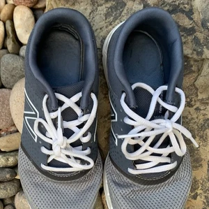 ZAPATOS NEW BALANCE 577 TALLA 9,5 M. Usados. Azul - Imagen 1 de 11