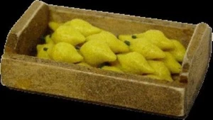 Dollhouse Miniature -- Crate with 12 Lemons - 1:12 Scale - Picture 1 of 1