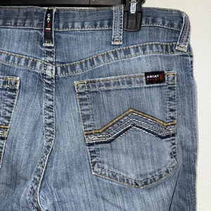 Jeans Ariat FR M4 Para Hombre 33x32 Bota Relajada Gato 2 2112 Azul Denim Usado en Excelente Condición - Imagen 1 de 9