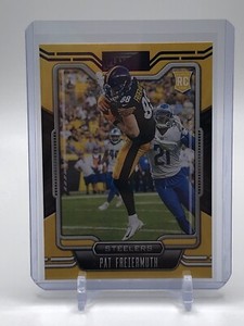 2021 Panini Playbook Football Pat Freiermuth #117 RC Rookie Purple Foil