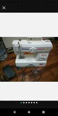 Simplicity Fashion Pro sw2145 Zig-Zag Portable Sewing Machine-Runs Great  - Image 1 of 4