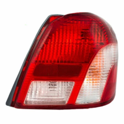 Luz trasera lateral de pasajero DEPO para Toyota Echo TO2801135 2000-2002 8155052090 Foto 1 de 3