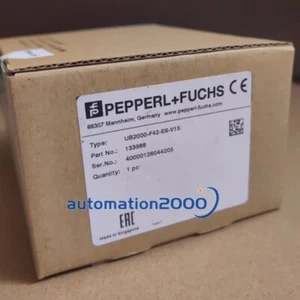 1pc New Pepperl+Fuchs UB2000-F42-E6-V15 ultrasonic sensor - Picture 1 of 3