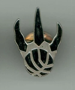 Toronto Raptors NBA basketball pin - silver claw logo - sport badge - Picture 1 of 1