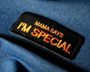 Mama Says I'm Special Patch – Embroidered Iron-On Funny Patch (10 x 4cm) - Picture 1 of 4