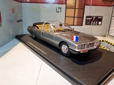 Citroen SM Presidentielle Royal Luxury Limousine 1972 1:24 Diecast Scale Model - Image 1 of 4