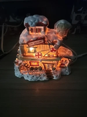 C202-0949 Porcelana Papá Noel Juguete Fábrica Pueblo de Navidad Foto 1 de 4