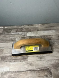 GUM RUBBER GROUT FLOAT 9½" x 4" - Picture 1 of 2