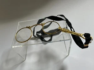 vintage folding pince nez glasses - Picture 1 of 3