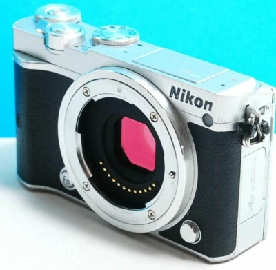 Nikon 1 J5 20.8MP Mirrorless Camera body silver J5SL From Japan Fedex Very Good - Image 1 of 4