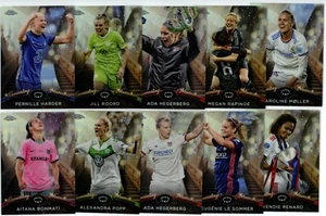 2022-23 Topps Chrome Women's UEFA Crowning Moments Complete Set 1-10 w/ Bonmati - Picture 1 of 1