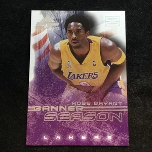 2001-02 Fleer Marquee Banner stagione #10BS Kobe Bryant HOF Los Angeles Lakers - Foto 1 di 2