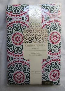 Cynthia Rowley Red Green Medallion TABLECLOTH Oblong 60 X 144 NIP Christmas - Picture 1 of 8