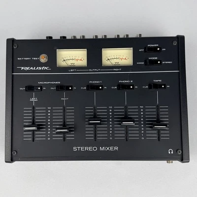 Mezclador estéreo realista 32 1101A VU medidores cinta fonográfica entradas de micrófono Foto 1 de 4