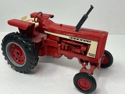 "Tractor delantero estrecho diésel Ertl Farmall 806 9,5"" diecast America" Foto 1 de 4